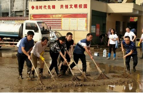 中國洪水最新報道，眾志成城抗擊洪澇災害